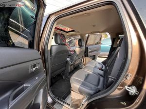 Xe Mitsubishi Outlander 2.0 CVT Premium 2020