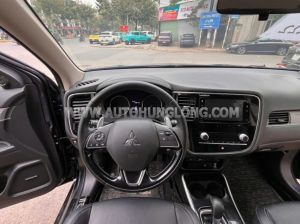 Xe Mitsubishi Outlander 2.0 CVT Premium 2020