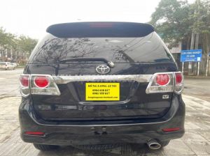 Xe Toyota Fortuner 2.7V 4x4 AT 2014