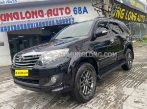 Xe Toyota Fortuner 2.7V 4x4 AT 2014