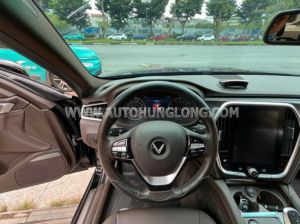 Xe VinFast Lux A 2.0 Plus 2.0 AT 2019