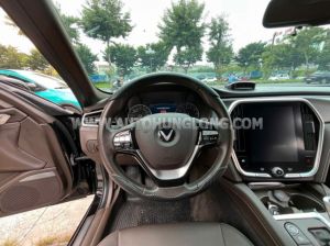 Xe VinFast Lux A 2.0 Plus 2.0 AT 2019