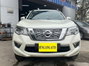 Nissan Terra V 2.5 AT 4WD