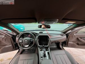 Xe VinFast Lux A 2.0 Plus 2.0 AT 2019