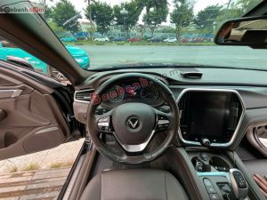 Xe VinFast Lux A 2.0 Plus 2.0 AT 2019