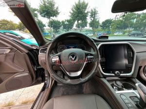 Xe VinFast Lux A 2.0 Plus 2.0 AT 2019
